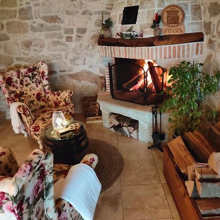 Sveti Lovreč Pazenatički Stone House Dijana Istria Sveti Lovrecヴィラ エクステリア 写真