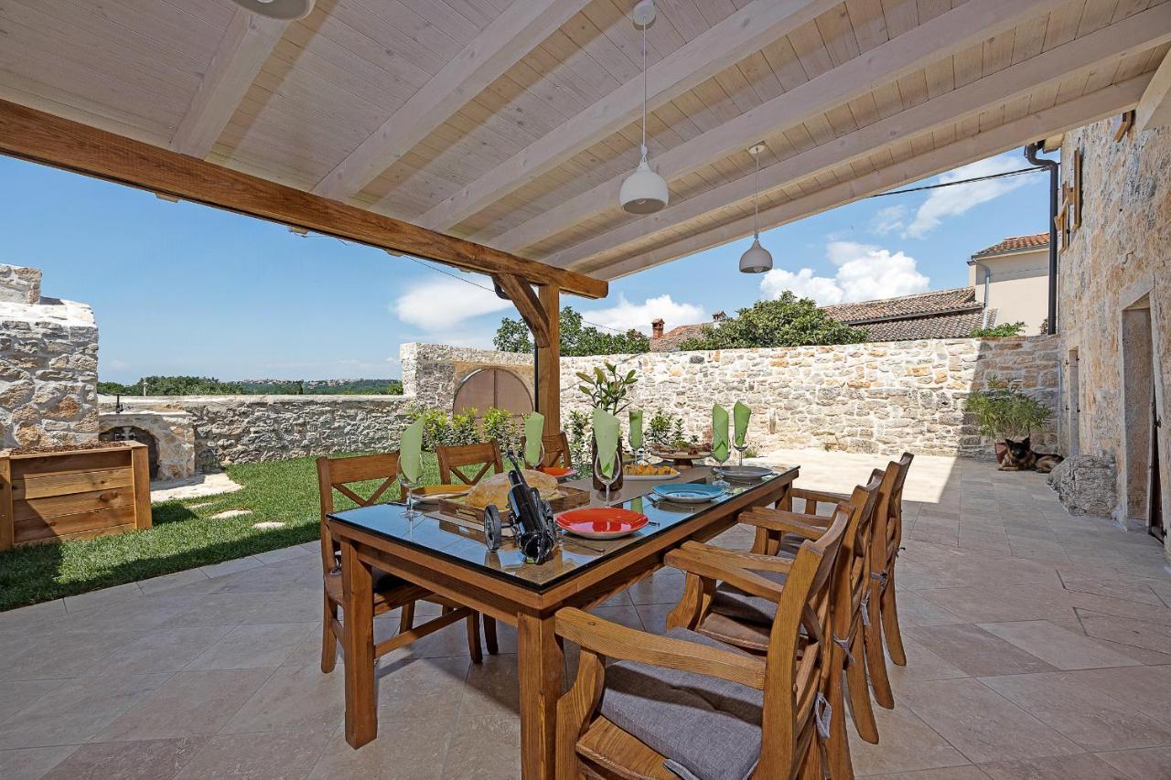 Sveti Lovreč Pazenatički Stone House Dijana Istria Sveti Lovrecヴィラ エクステリア 写真