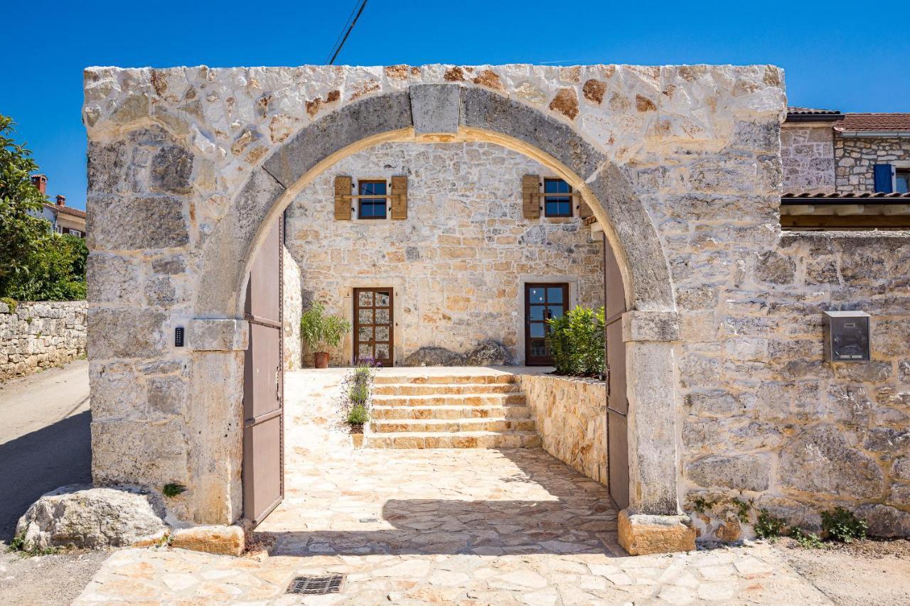Sveti Lovreč Pazenatički Stone House Dijana Istria Sveti Lovrecヴィラ エクステリア 写真