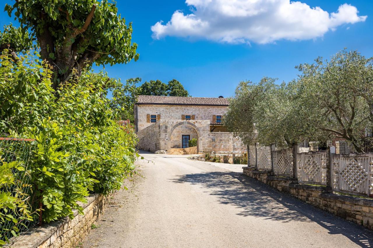 Sveti Lovreč Pazenatički Stone House Dijana Istria Sveti Lovrecヴィラ エクステリア 写真